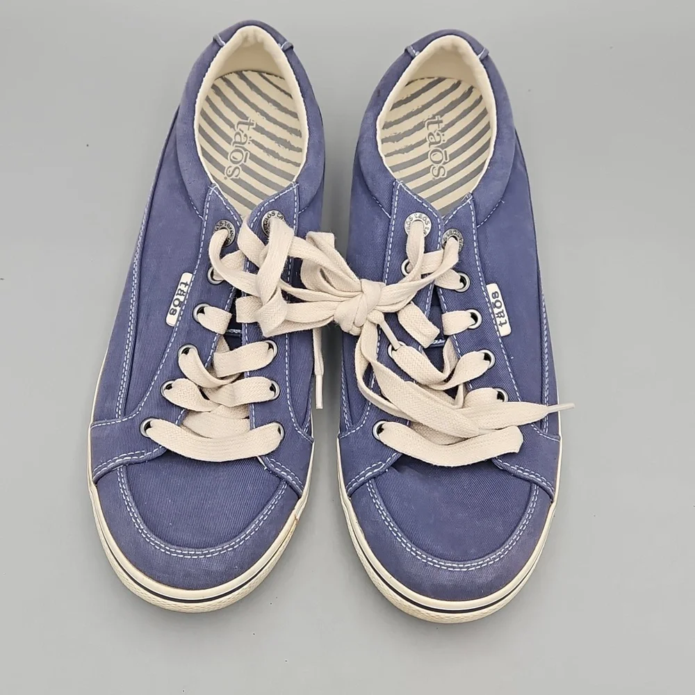 Taos Moc Star Womens 10 Distressed Canvas Lace Up Low Top Indigo Blue Comfort